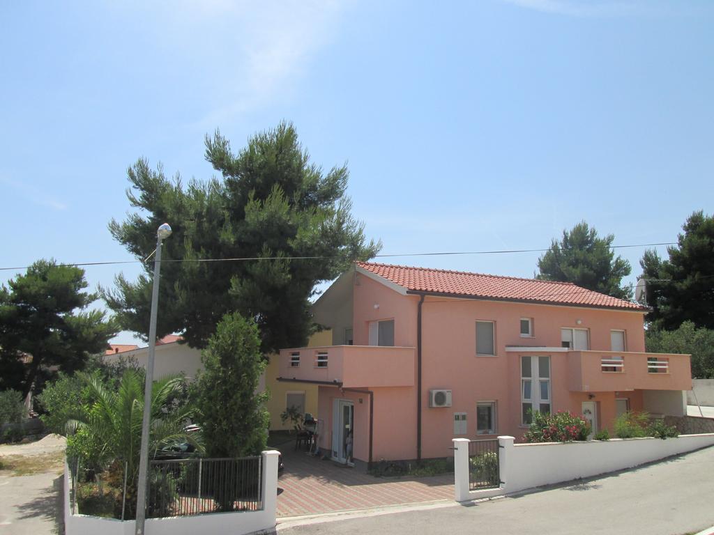 Apartments Luvi Trogir Exterior photo